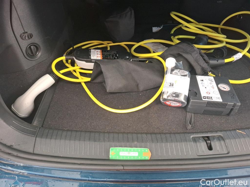  Volkswagen  Tiguan VOLKSWAGEN  / 2020 / 5P / SUV 1.4 eHybrid 245 DSG6 Life Business #3