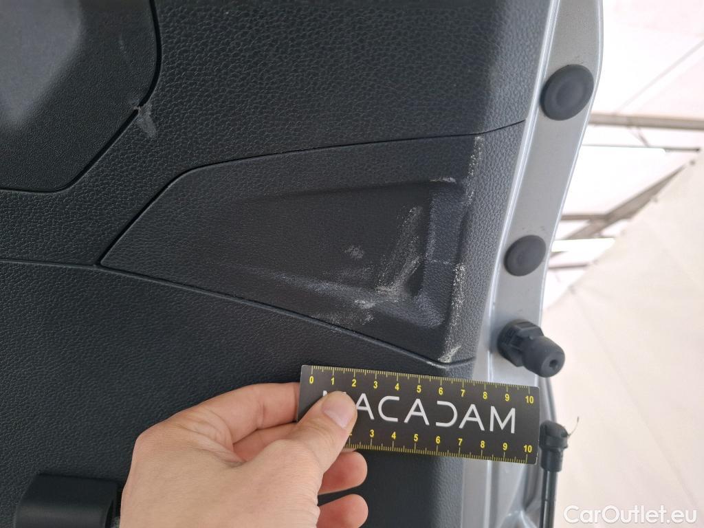  Seat  Arona  Business 1.0 TSI 95CV BVM5 E6d #11