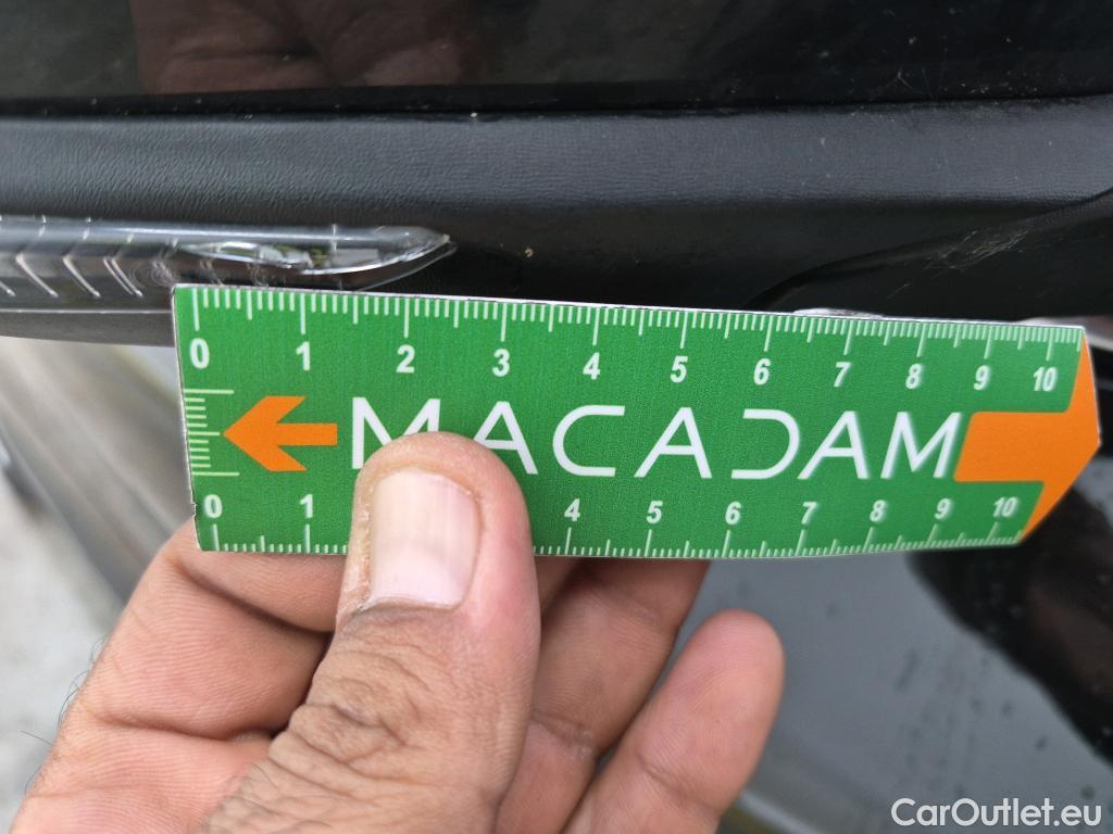  Renault  Kadjar RENAULT  / 2018 / 5P / Crossover Business Blue dCi 115 #4