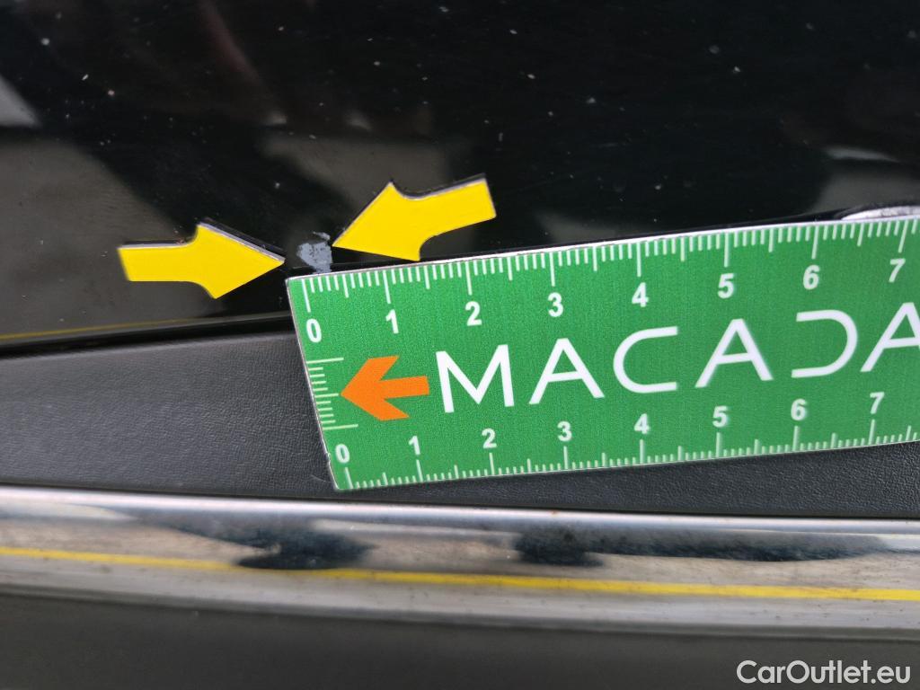  Renault  Kadjar RENAULT  / 2018 / 5P / Crossover Business Blue dCi 115 #11