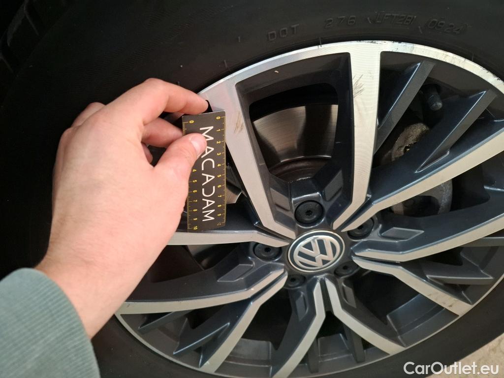  Volkswagen  Tiguan VOLKSWAGEN  Allspace / 2017 / 5P / SUV 2.0 TDI 150 BVM6 Confortline Business #15