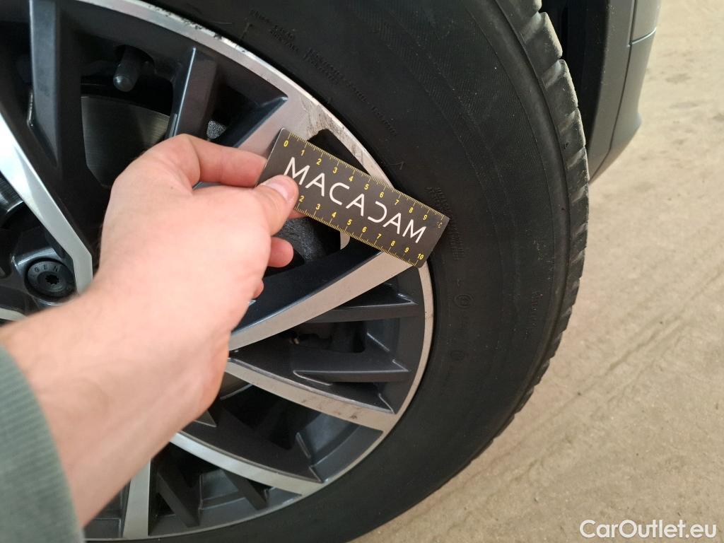  Volkswagen  Tiguan VOLKSWAGEN  Allspace / 2017 / 5P / SUV 2.0 TDI 150 BVM6 Confortline Business #21