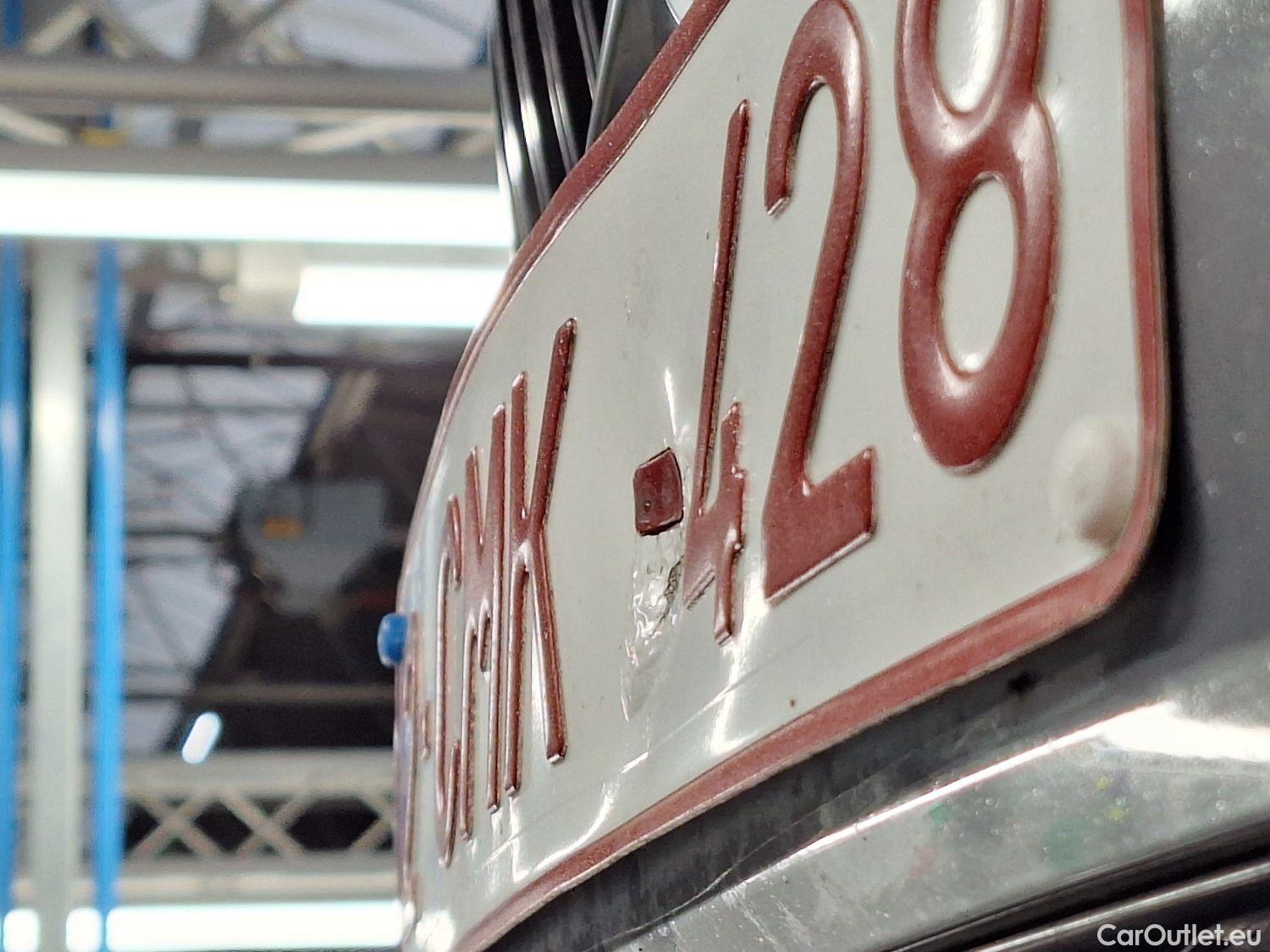  Bmw  Serie 3 BMW, 3-serie Touring '18, BMW 3 Reeks Touring 318dA (100 kW) 5d #5