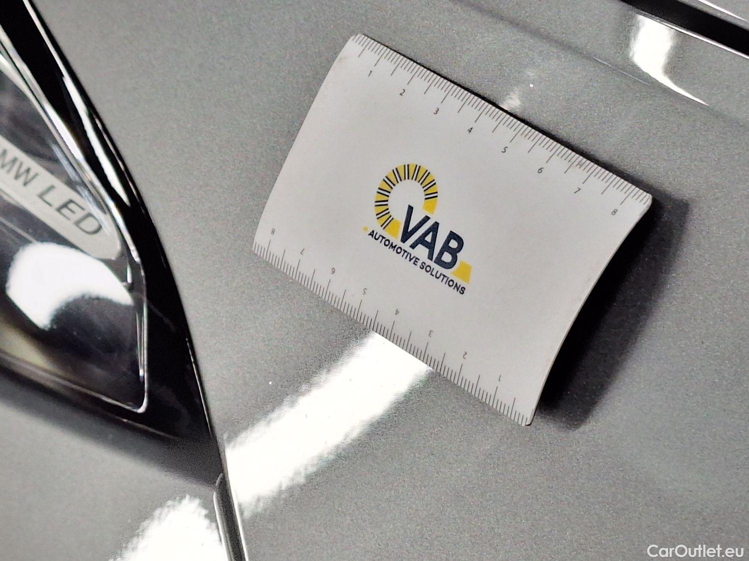  Bmw  Serie 3 BMW, 3-serie Touring '18, BMW 3 Reeks Touring 318dA (100 kW) 5d #24