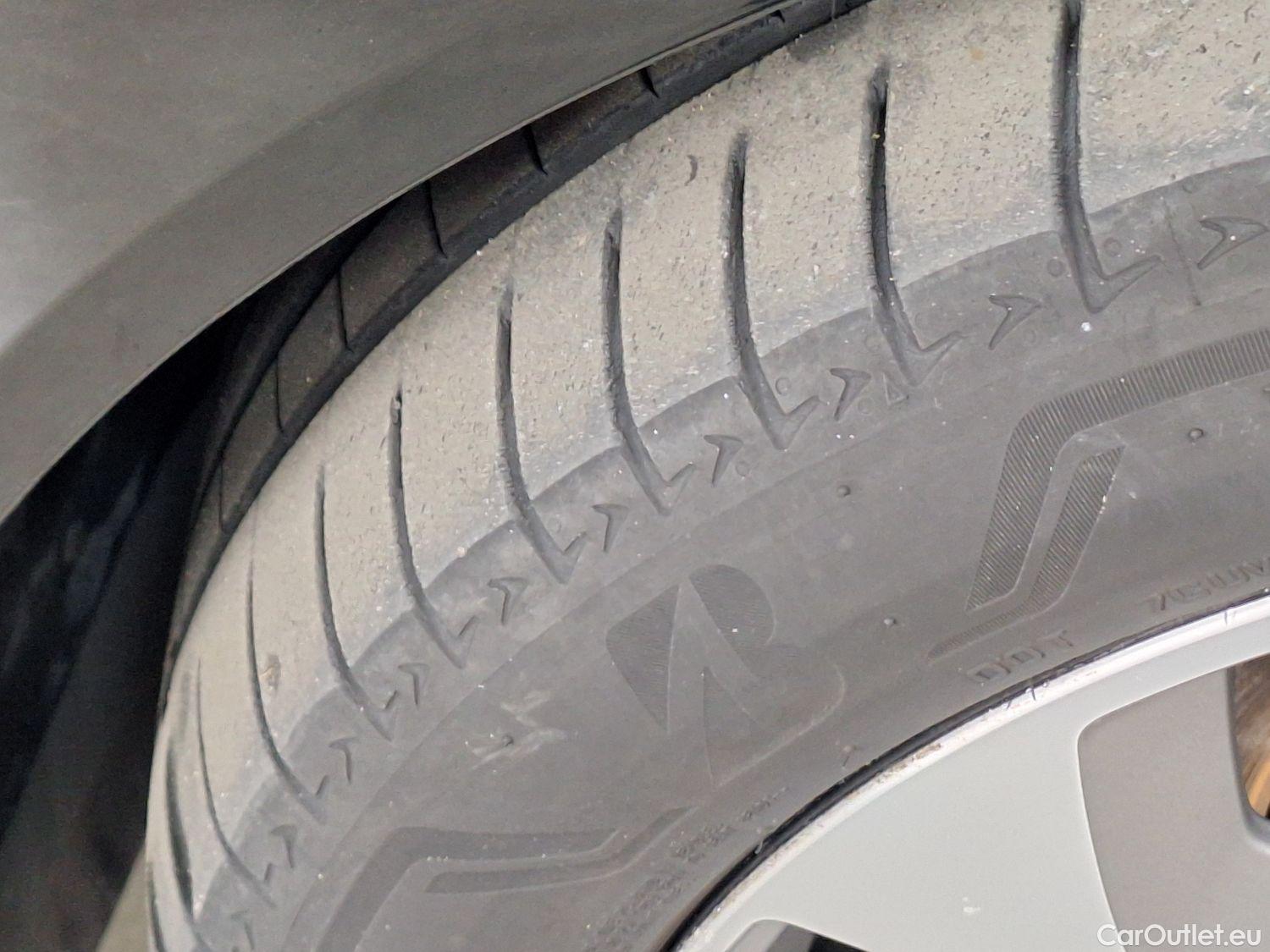  Audi  E-TRON Audi,  SB '19 BEV, Audi  Sportback 50 Quattro S-Line 5d #16