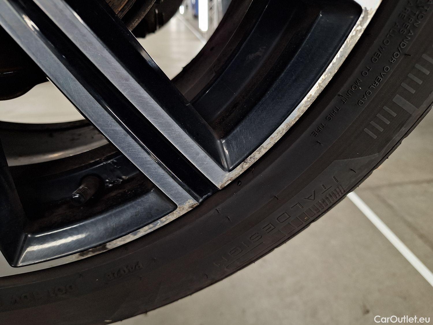  Volvo  XC60 Volvo,  '17, Volvo  D3 Inscription 5d #4