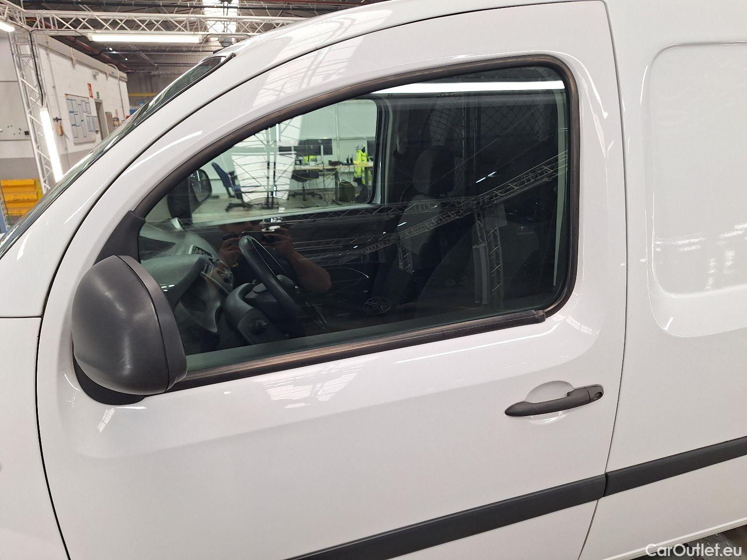  Renault  Kangoo Renault, _ Express '13, Renault  Express Energy dCi 75 Grand Confort #32