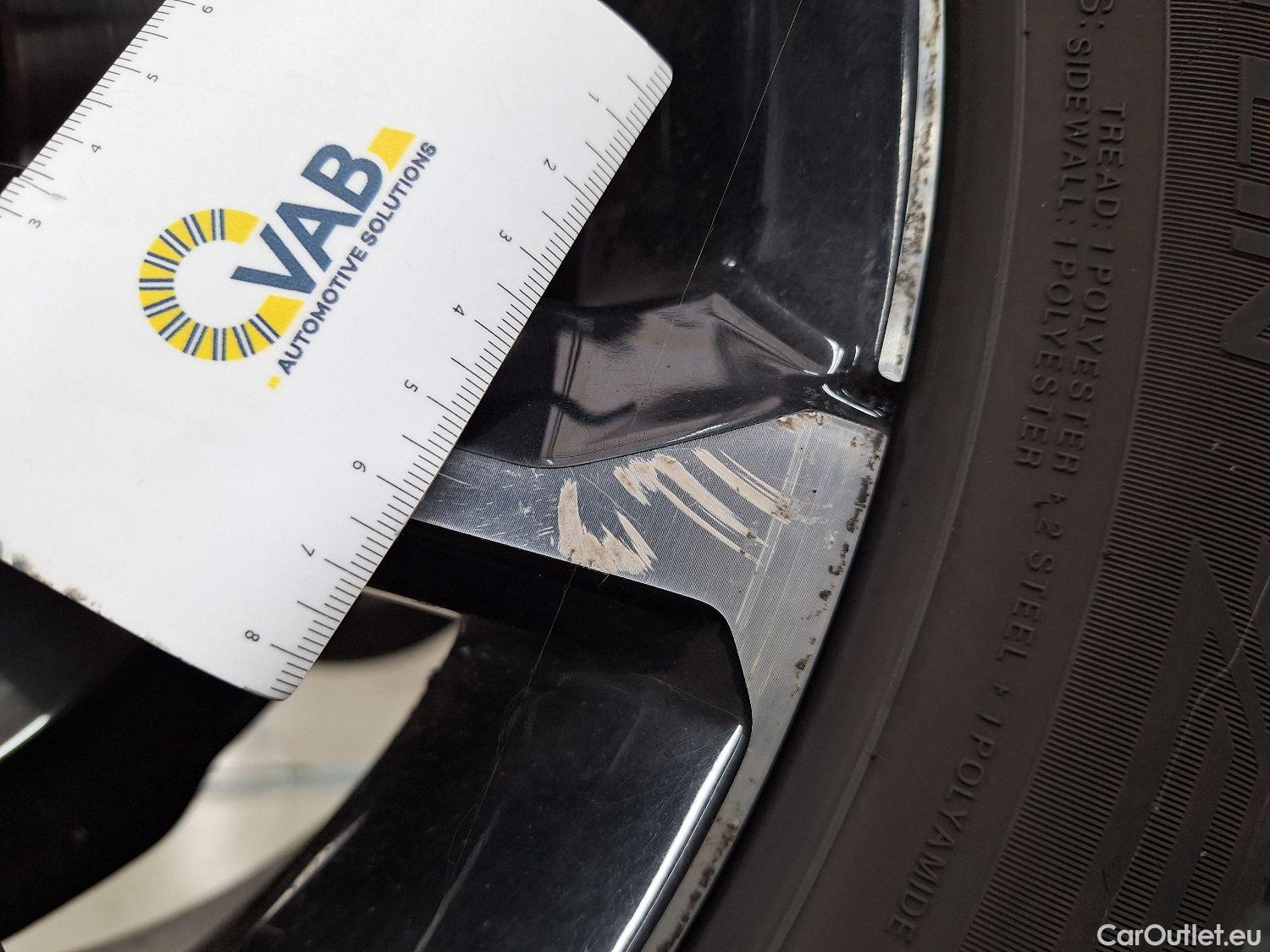  Volvo  V60 Volvo,  '18, Volvo  D3 Geartronic Momentum Pro 5d #38