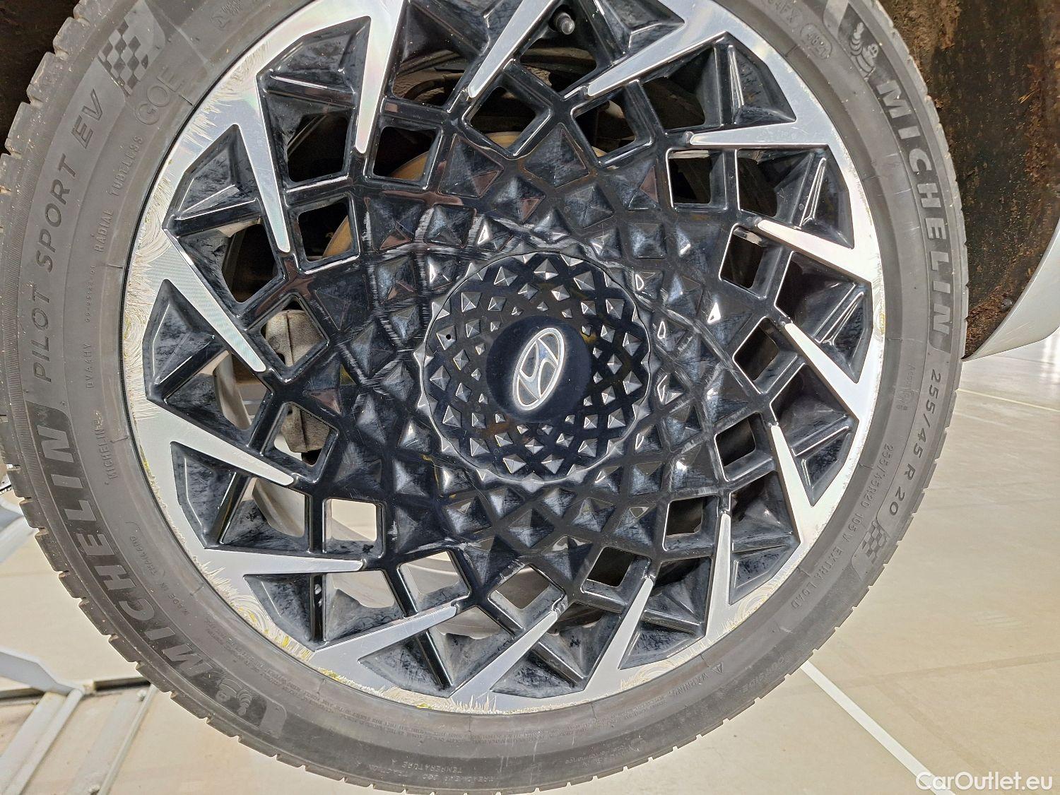  Hyundai   Ioniq Hyundai, 5 '21 BEV, Hyundai 5 77kWh Balance Vision 5d #10