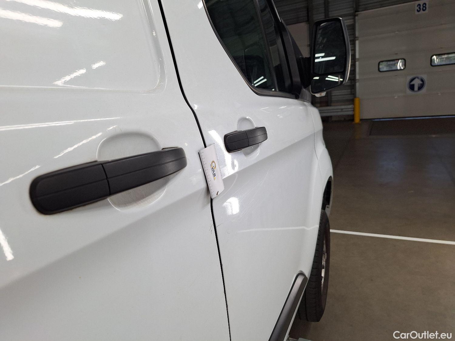  Ford  Transit Ford, _Trans.Custom FL'18, Ford  Custom 300L 2.0TD130Pk/96Kw M6 FWD Tr #17