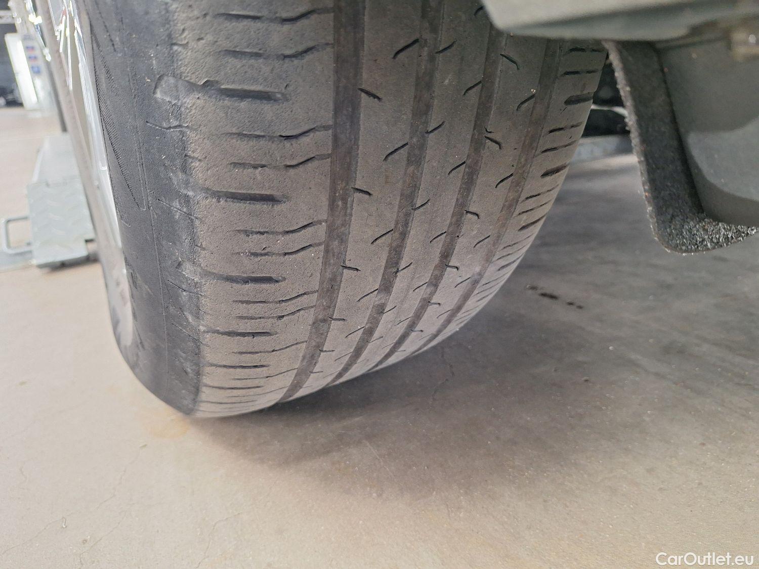  Ford  Kuga Ford,  '19 PHEV, Ford  2.5i PHEV Aut. 165kW ST-Line 5d #36