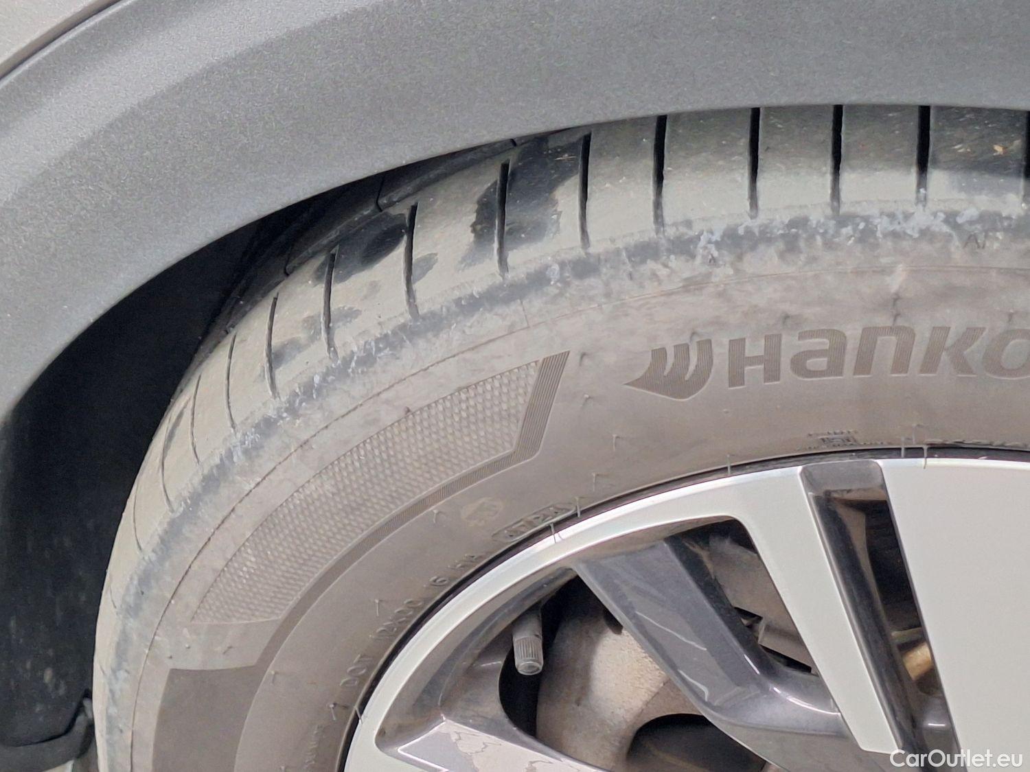  Peugeot  3008 Peugeot,  FL'20 PHEV, Peugeot  Hybrid 225 e-Auto8 Allure Pack 5d #20