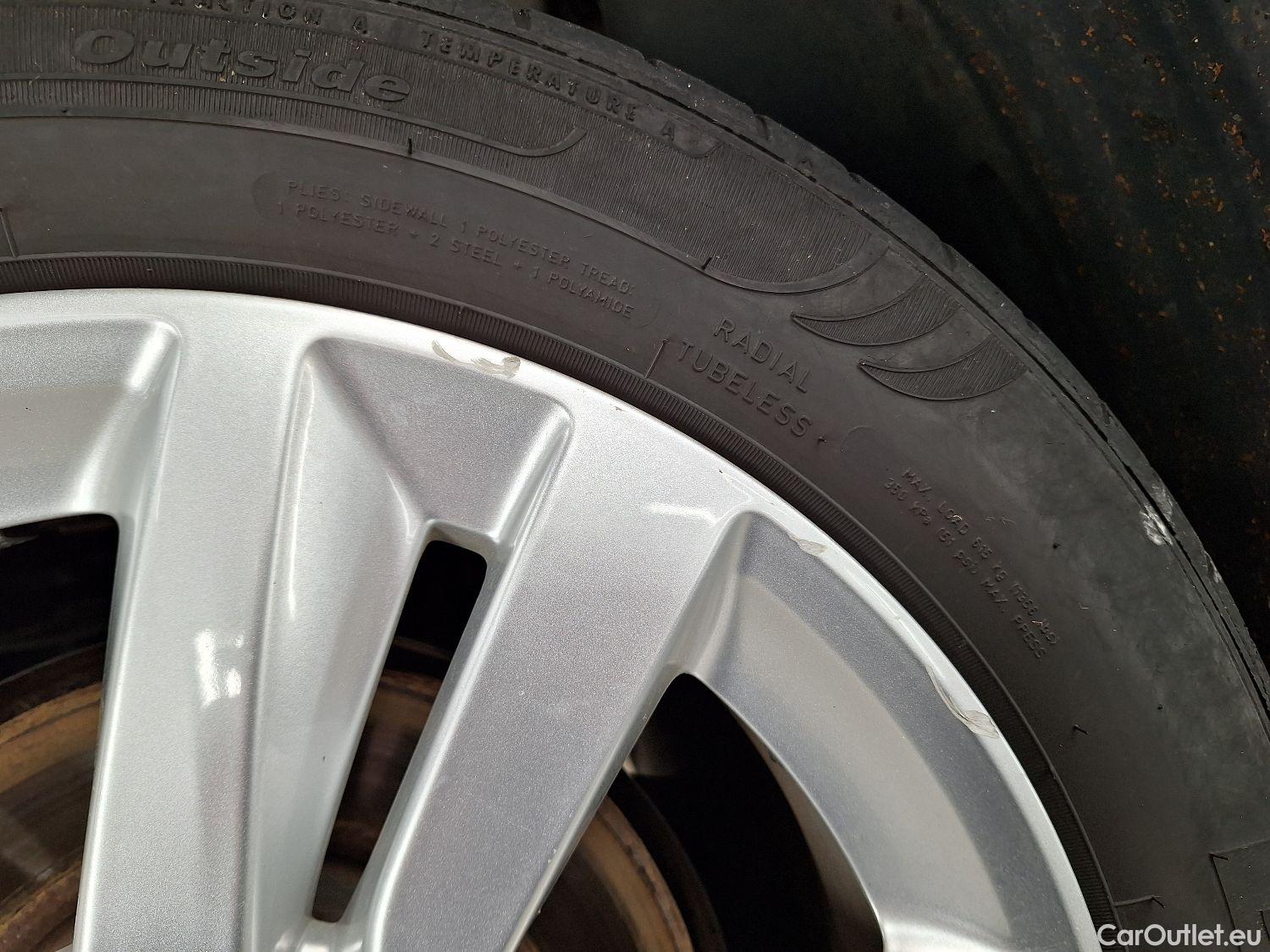  Peugeot  308 Peugeot,  SW FL'17, Peugeot  SW 1.5 BlueHDi 130 S&S EAT8 Active 5d #5