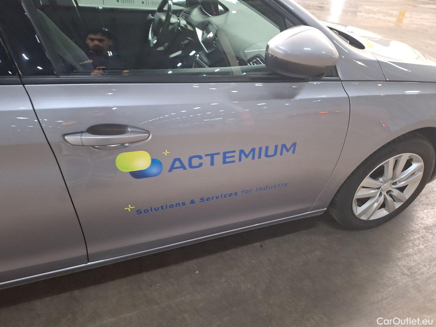  Peugeot  308 Peugeot,  SW FL'17, Peugeot  SW 1.5 BlueHDi 130 S&S EAT8 Active 5d #33