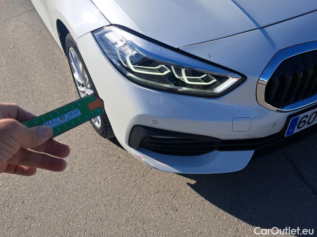  Bmw  Serie 1 BMW  / 2019 / 5P / berlina con portón 118i #18