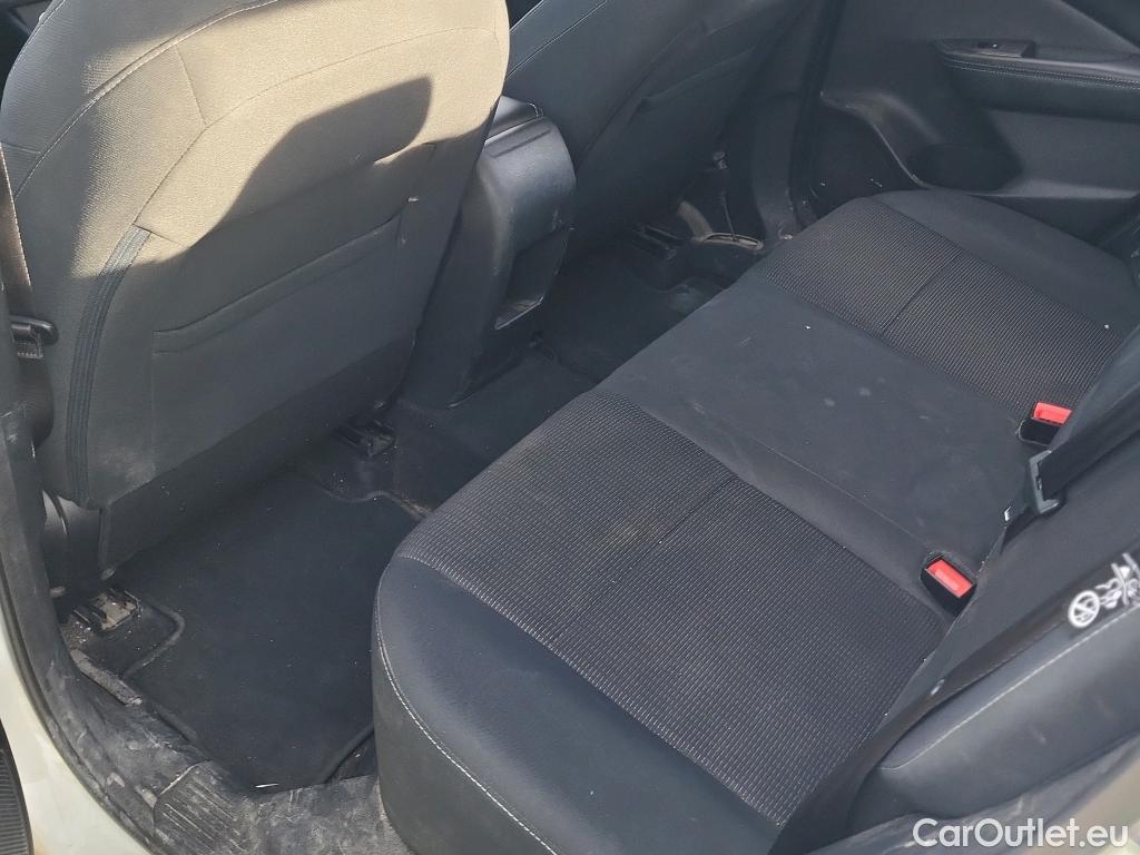  Nissan  Qashqai NISSAN  / 2021 / 5P / todoterreno DIG-T 103kW (140CV) mHEV 4x2 Acenta - FME LISTA DANA #48