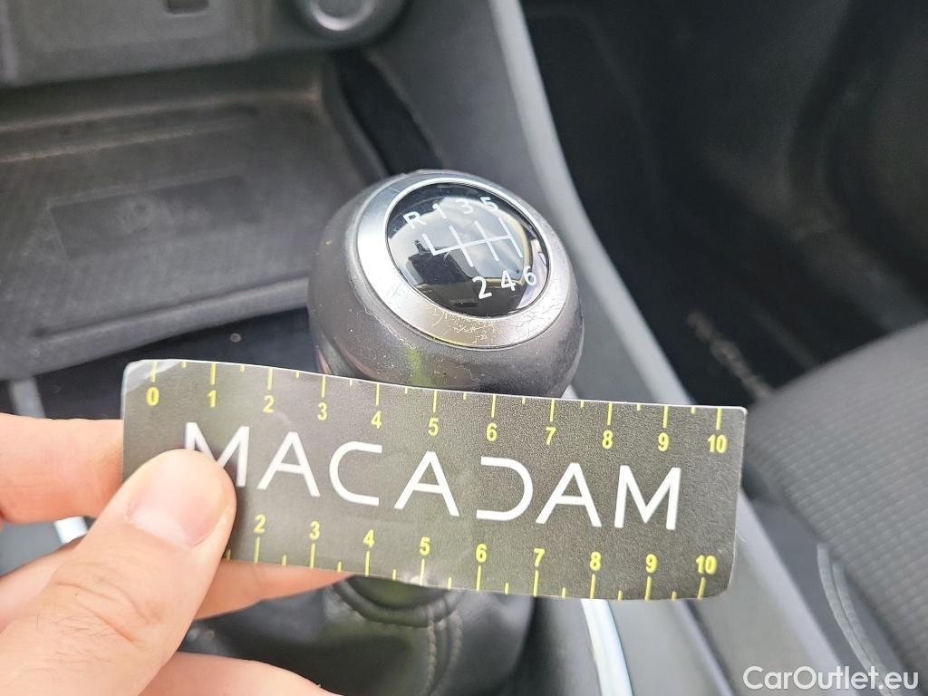  Nissan  Qashqai NISSAN  / 2021 / 5P / todoterreno DIG-T 103kW (140CV) mHEV 4x2 Acenta - FME LISTA DANA #24