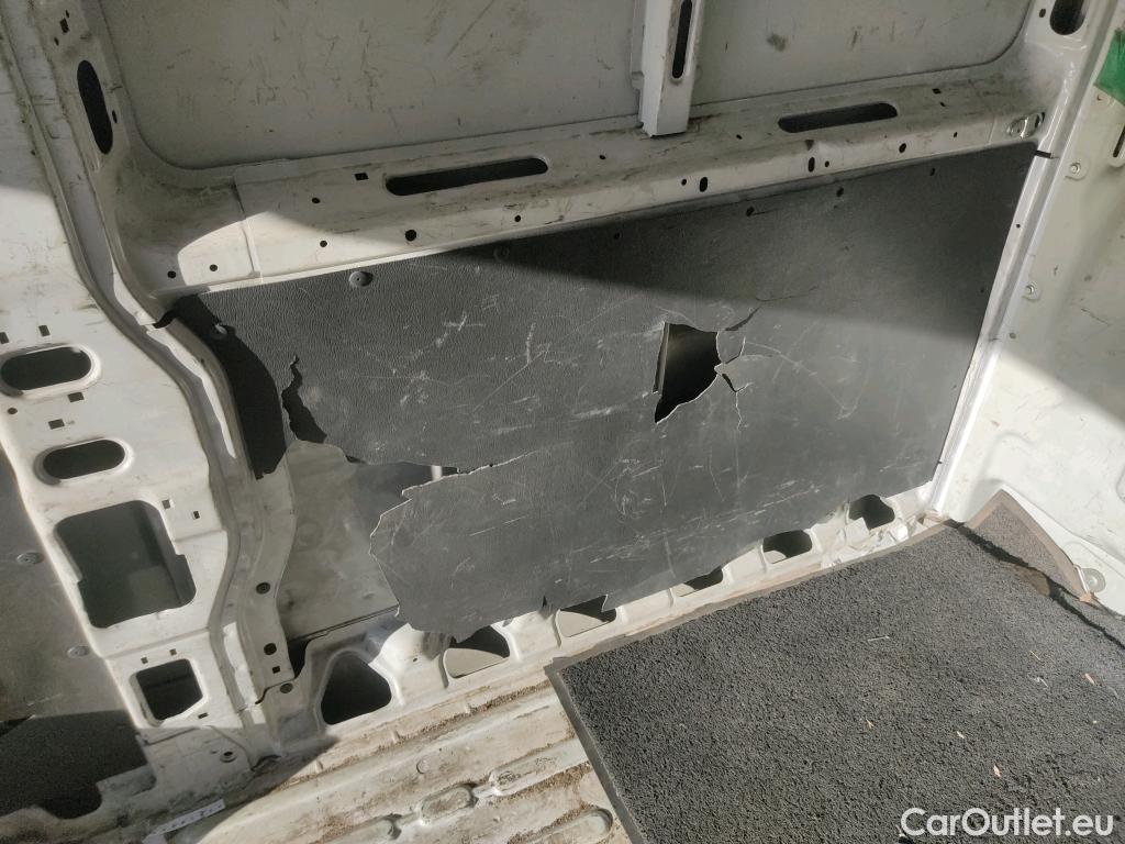  Peugeot  Boxer PEUGEOT  / 2014 / 4P / furgón 333 L2 H1 BHDI 103kW (140CV) S&S 6 V. M (AC) #1