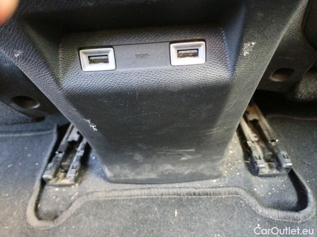  DS  DS7 DS DS 7 Crossback / 2017 / 5P / todoterreno BlueHDi DE 96kW (130CV) Auto. CHIC (AC) #10