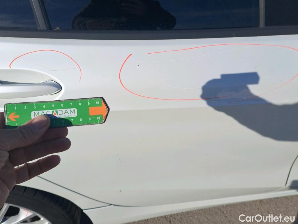  Bmw  Serie 1 BMW  / 2019 / 5P / berlina con portón 118i #7