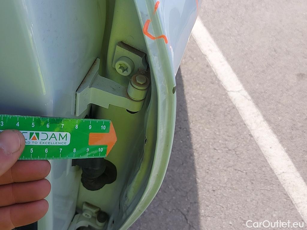  Bmw  X2 BMW  sDrive18i #4