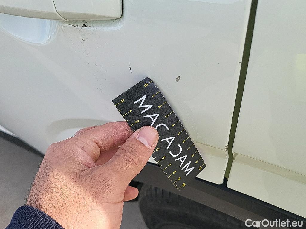  Nissan  Qashqai NISSAN  / 2021 / 5P / todoterreno DIG-T 103kW (140CV) mHEV 4x2 Acenta - FME LISTA DANA #44