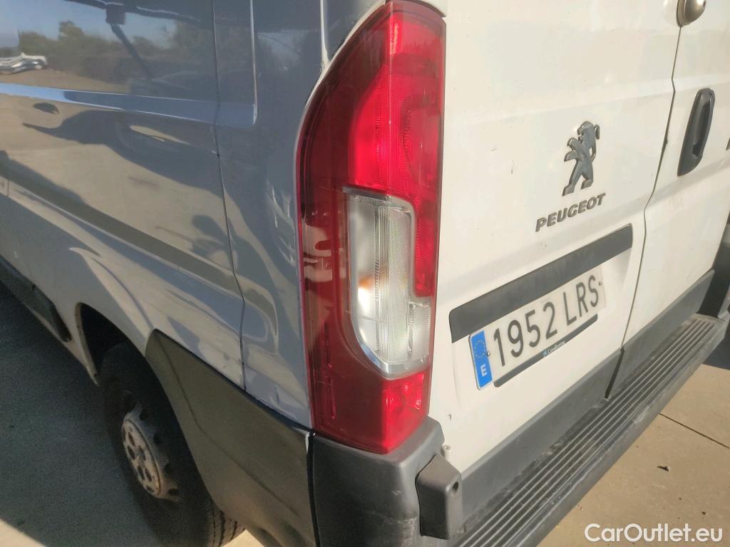  Peugeot  Boxer PEUGEOT  / 2014 / 4P / furgón 333 L2 H1 BHDI 103kW (140CV) S&S 6 V. M (AC) #12