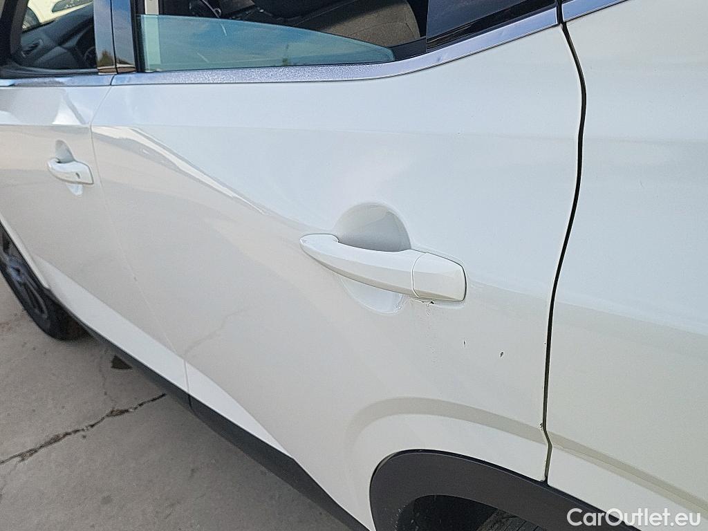  Nissan  Qashqai NISSAN  / 2021 / 5P / todoterreno DIG-T 103kW (140CV) mHEV 4x2 Acenta - FME LISTA DANA #43