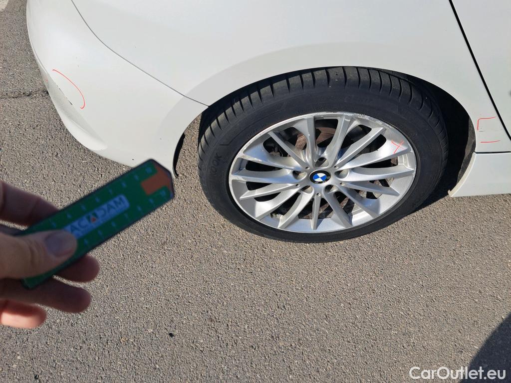  Bmw  Serie 1 BMW  / 2019 / 5P / berlina con portón 118i #16