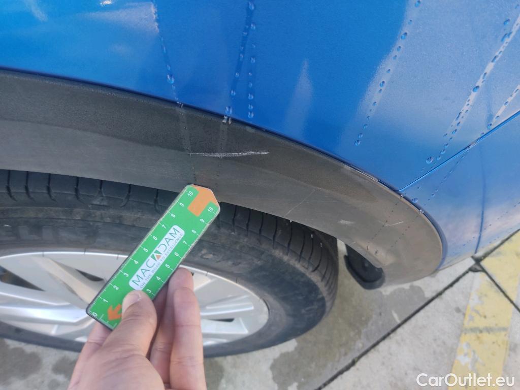  Peugeot  3008 PEUGEOT  / 2020 / 5P / todoterreno 1.2 PureTech 96KW S&S Active Pack #16