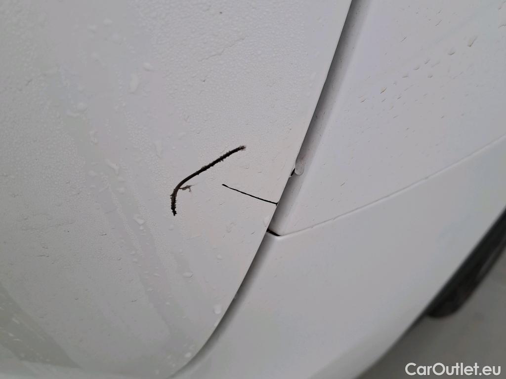  DS  DS7 DS DS 7 Crossback / 2017 / 5P / todoterreno PureTech 165kW (225CV) Auto. PERF.LINE #22