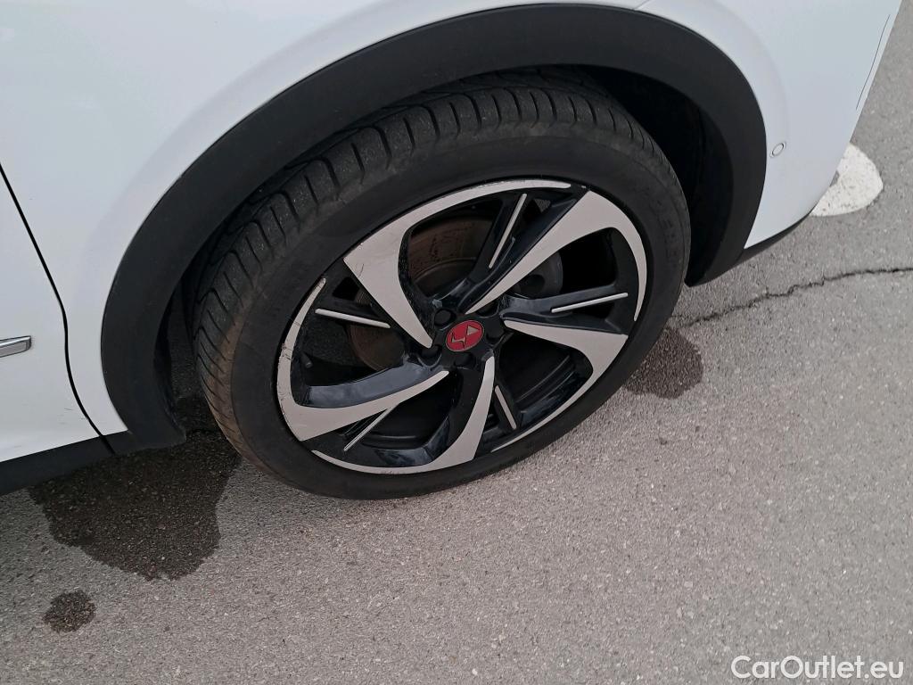  DS  DS7 DS DS 7 Crossback / 2017 / 5P / todoterreno PureTech 165kW (225CV) Auto. PERF.LINE #7