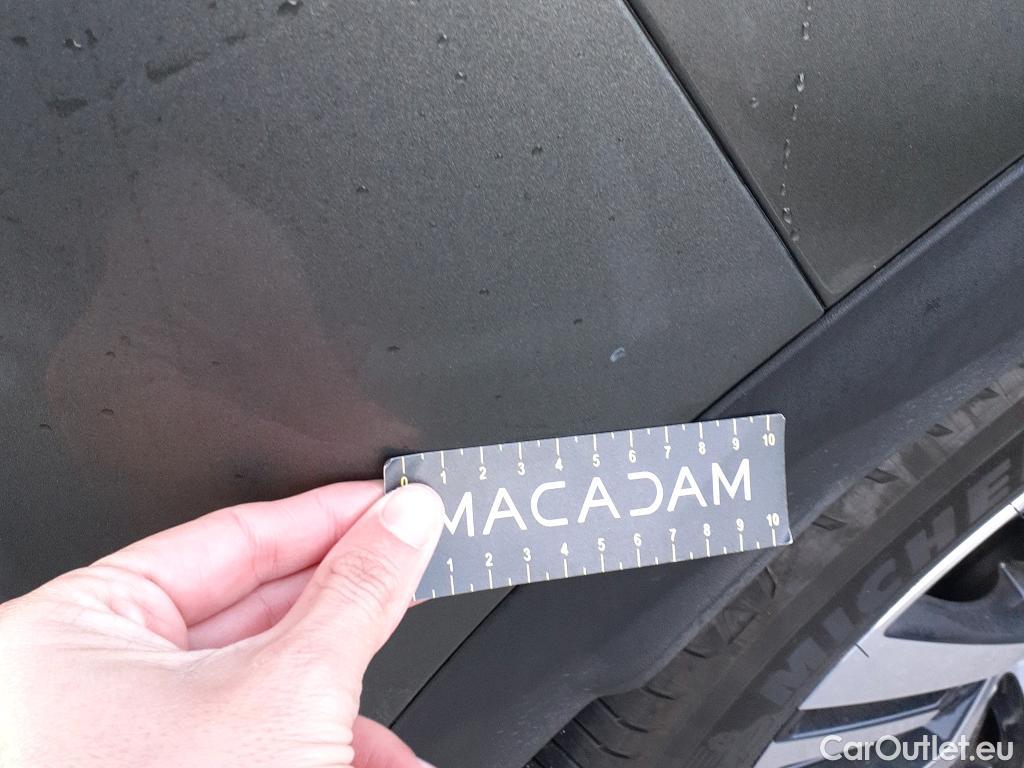  Peugeot  3008 PEUGEOT  Hybrid / 2016 / 5P / todoterreno 225 e-EAT8 Allure #11