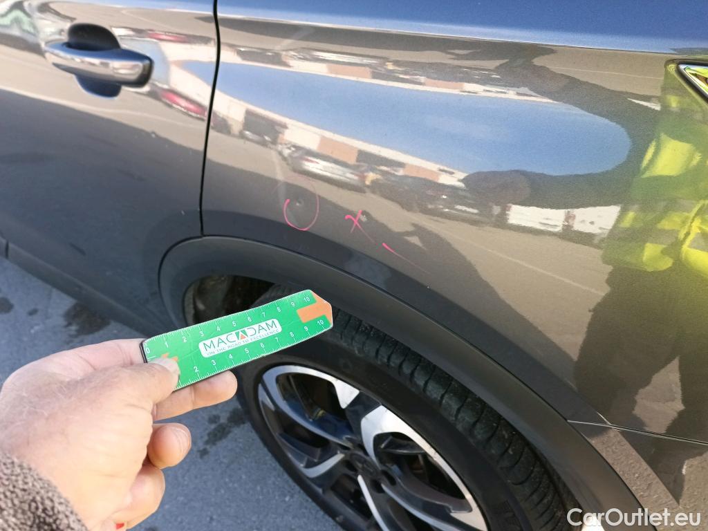  DS  DS7 DS DS 7 Crossback / 2017 / 5P / todoterreno BlueHDi DE 96kW (130CV) Auto. CHIC (AC) #13