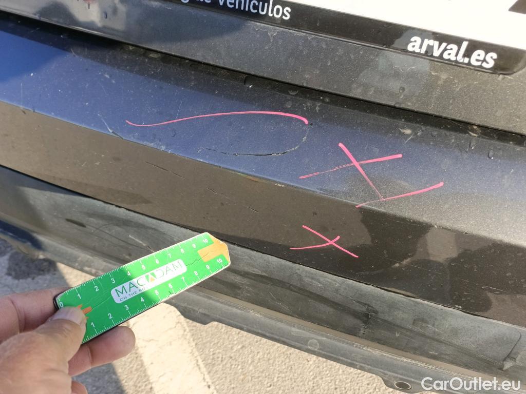  DS  DS7 DS DS 7 Crossback / 2017 / 5P / todoterreno BlueHDi DE 96kW (130CV) Auto. CHIC (AC) #24