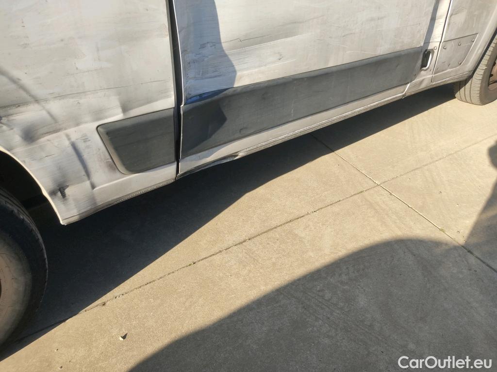  Peugeot  Boxer PEUGEOT  / 2014 / 4P / furgón 333 L2 H1 BHDI 103kW (140CV) S&S 6 V. M (AC) #23