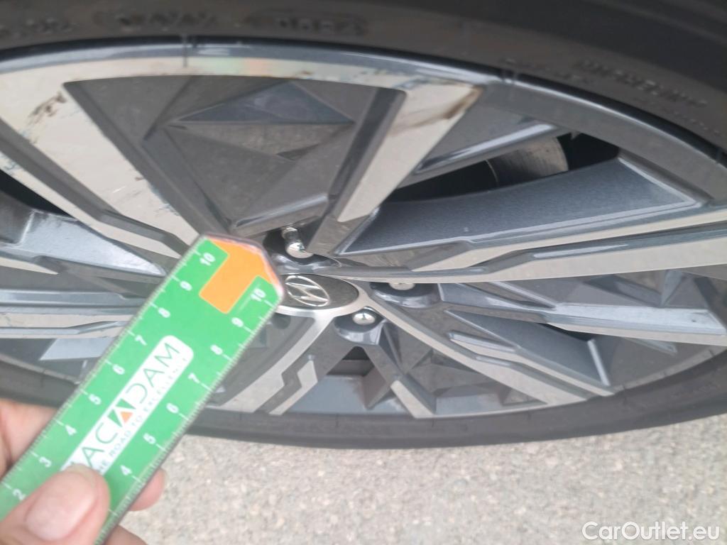  Hyundai  Tucson HYUNDAI  / 2020 / 5P / todoterreno 1.6 CRDI 100kW (136CV) 48V Maxx DCT #17