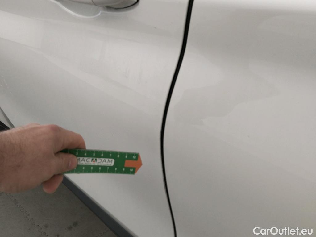  Bmw  X1 BMW  / 2019 / 5P / todoterreno sDrive18d #6