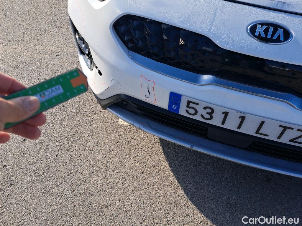  KIA  Niro KIA  / 2019 / 5P / crossover 1.6 GDi HEV 104kW (141CV) Emotion #27