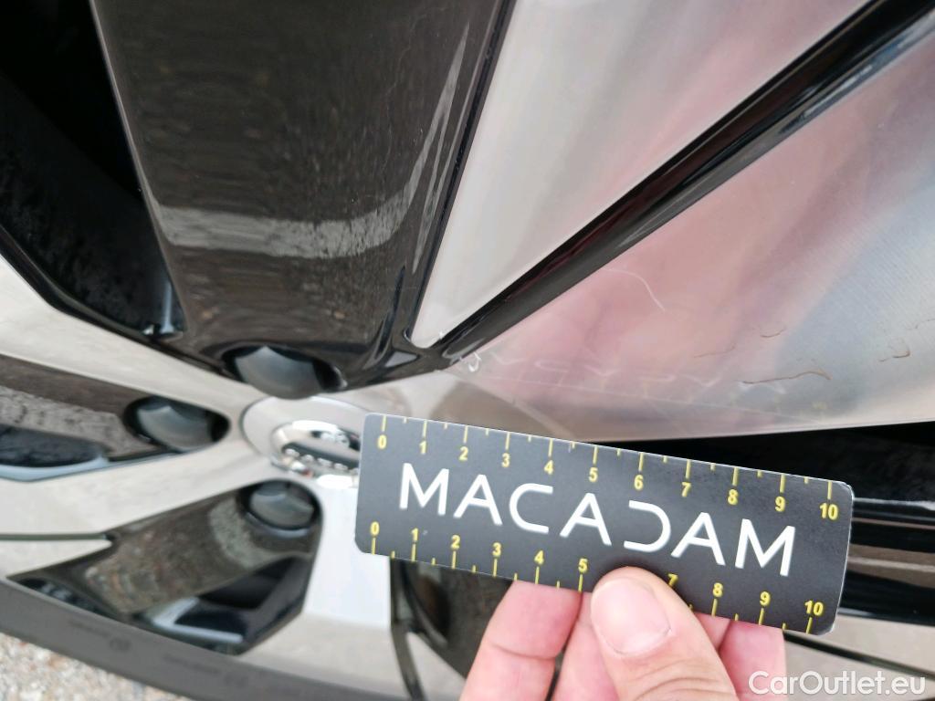  Volvo  XC 40 VOLVO XC40 / 2017 / 5P / todoterreno 1.5 T4 Twin Recharge R-Design Exp Auto #20