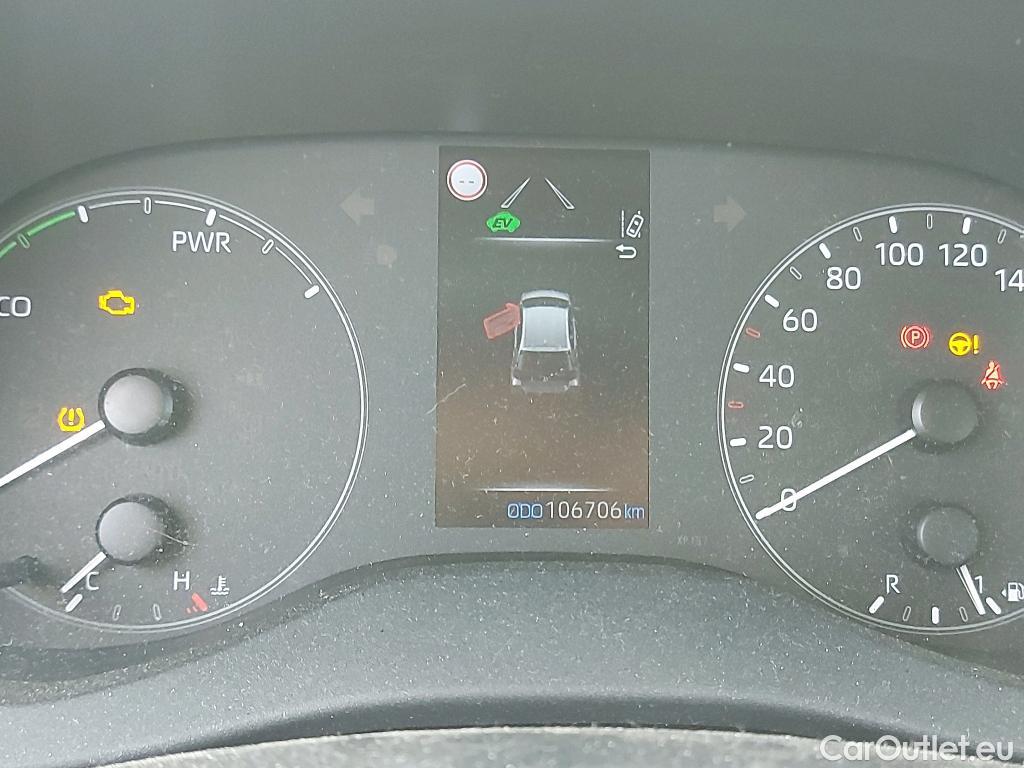  Toyota  Yaris TOYOTA  / 2020 / 5P / berlina con portón 1.5 120H Business Plus #44