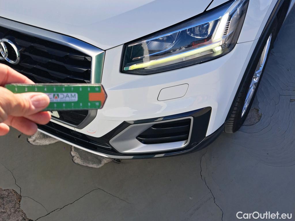  Audi  Q2 AUDI  / 2016 / 5P / todoterreno Design 30 TFSI 85kW (116CV) #27