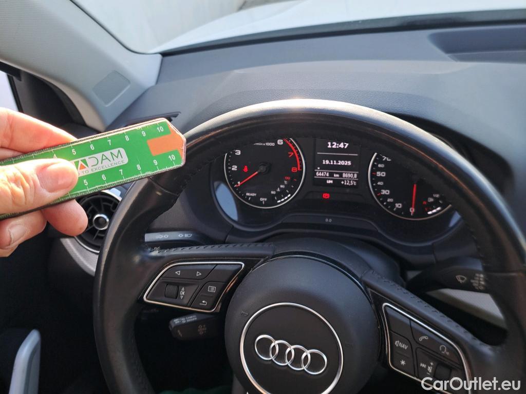  Audi  Q2 AUDI  / 2016 / 5P / todoterreno Design 30 TFSI 85kW (116CV) #1