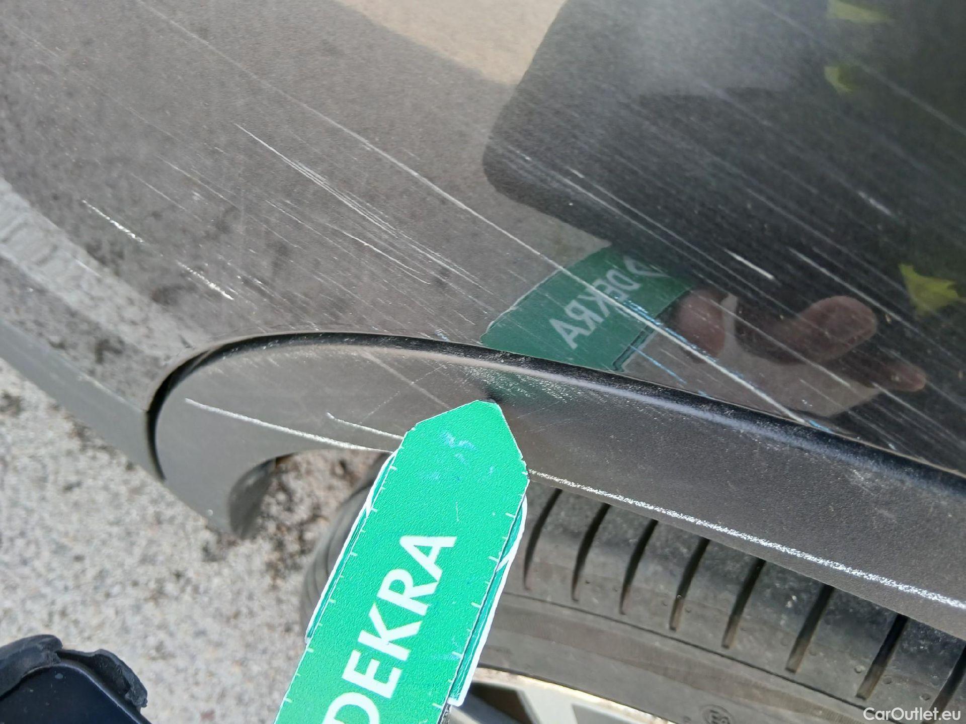  Bmw  X2 BMW  / 2017 / 5P / todoterreno sDrive18d #31