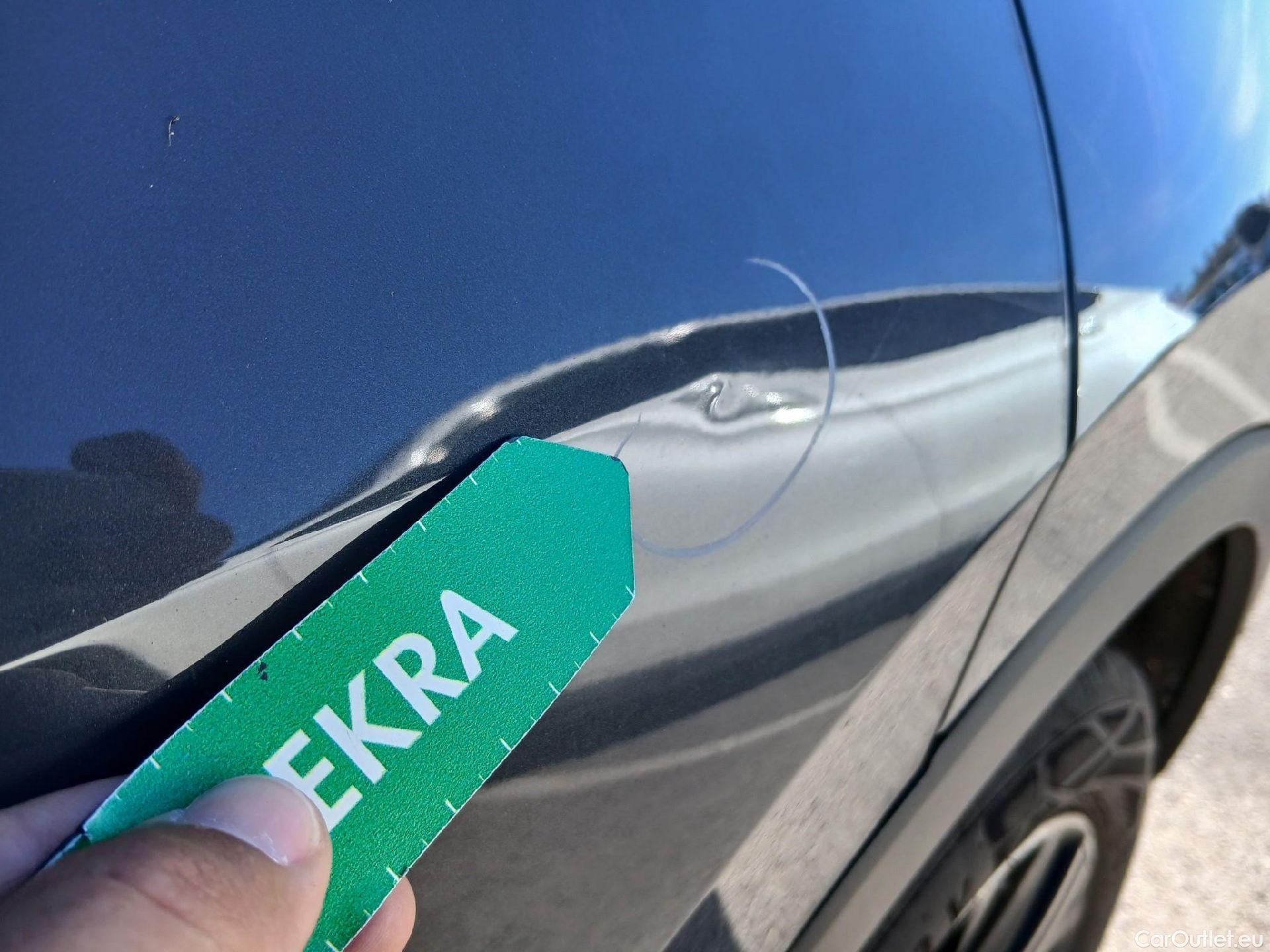  Volkswagen  Tiguan VOLKSWAGEN  / 2020 / 5P / todoterreno Life 2.0 TDI 110kW (150CV) DSG #10