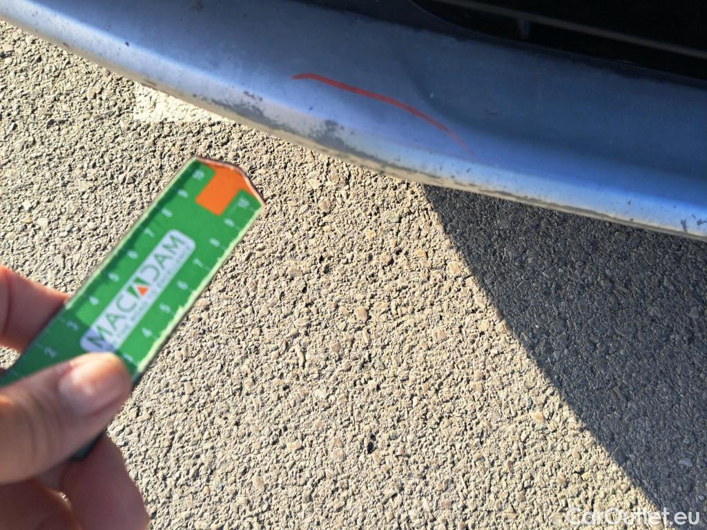  KIA  Niro KIA  / 2019 / 5P / crossover 1.6 GDi HEV 104kW (141CV) Emotion #54