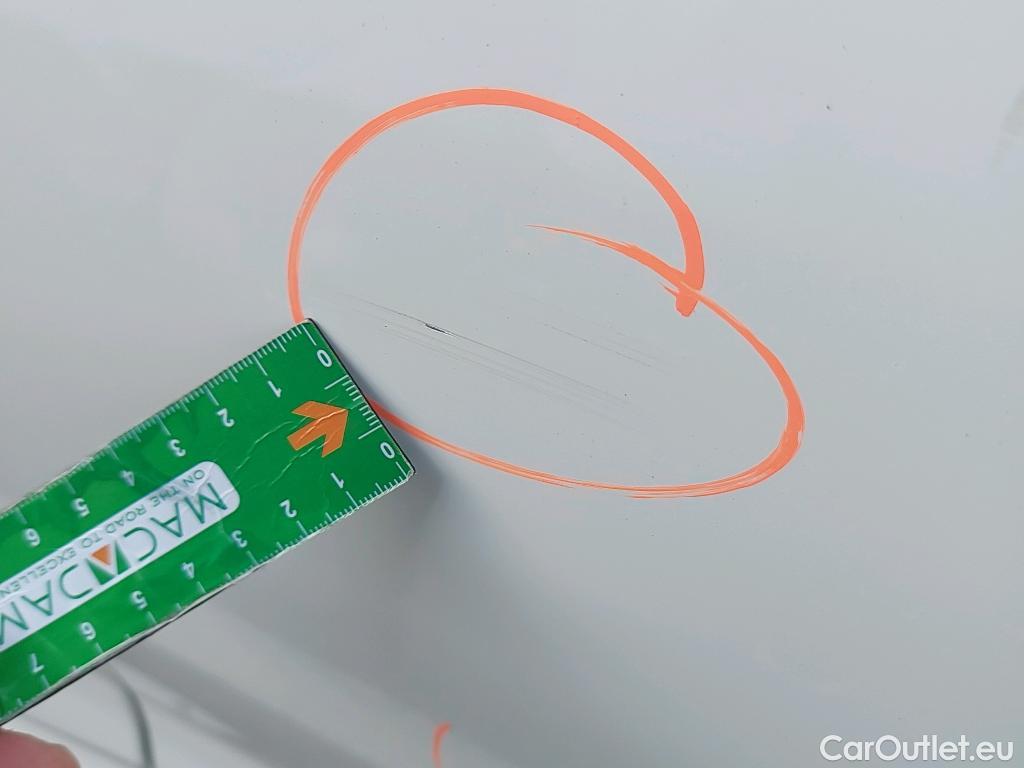  Toyota  Yaris TOYOTA  / 2020 / 5P / berlina con portón 1.5 120H Business Plus #27