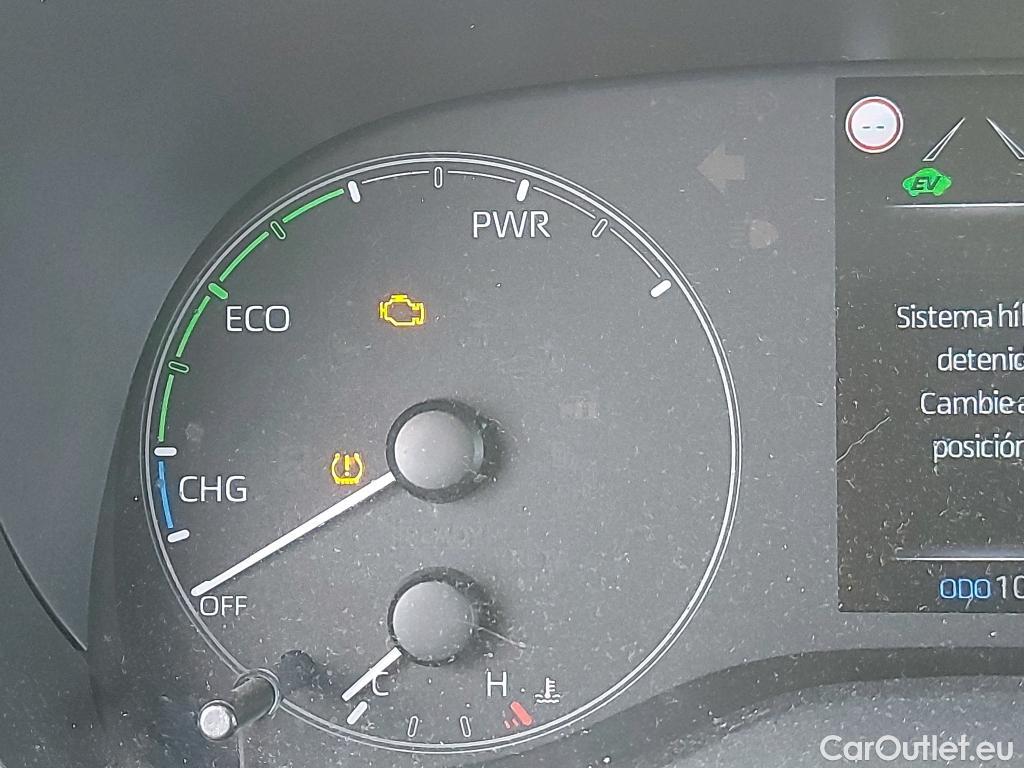  Toyota  Yaris TOYOTA  / 2020 / 5P / berlina con portón 1.5 120H Business Plus #43