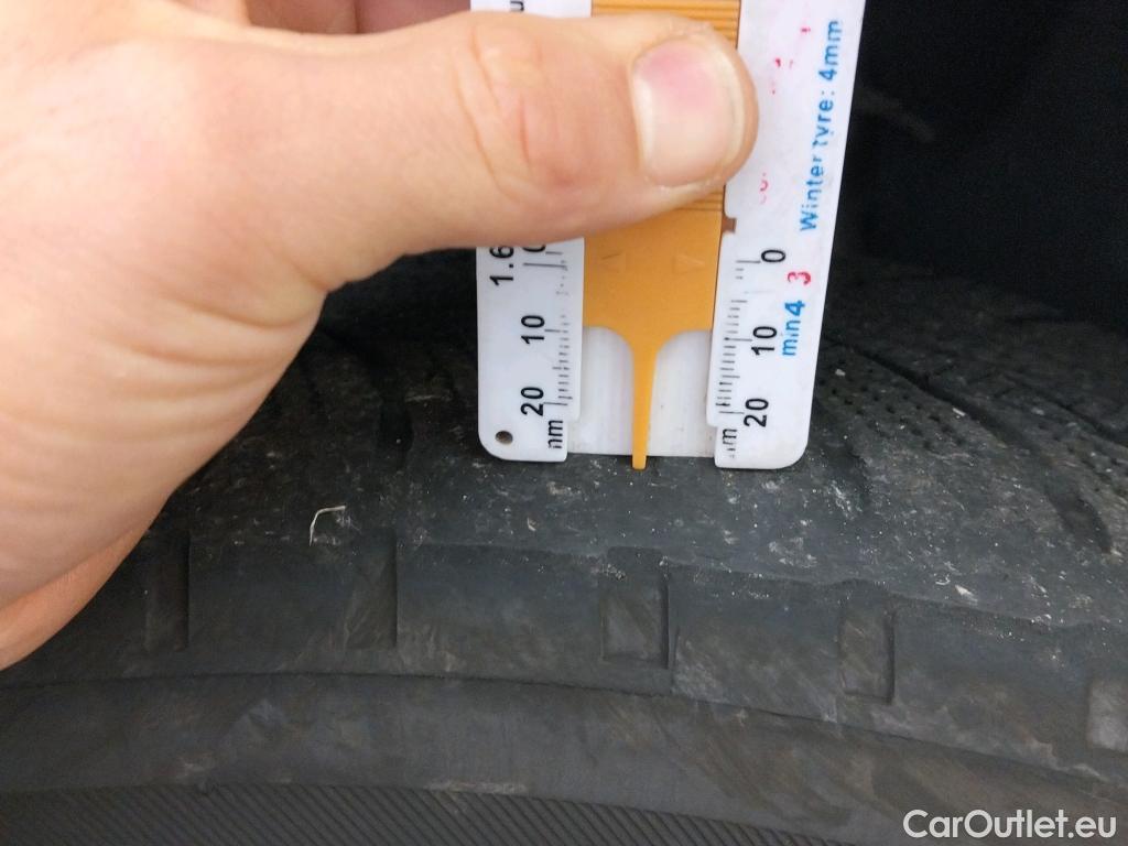  Bmw  X1 BMW  / 2019 / 5P / todoterreno sDrive18d #2