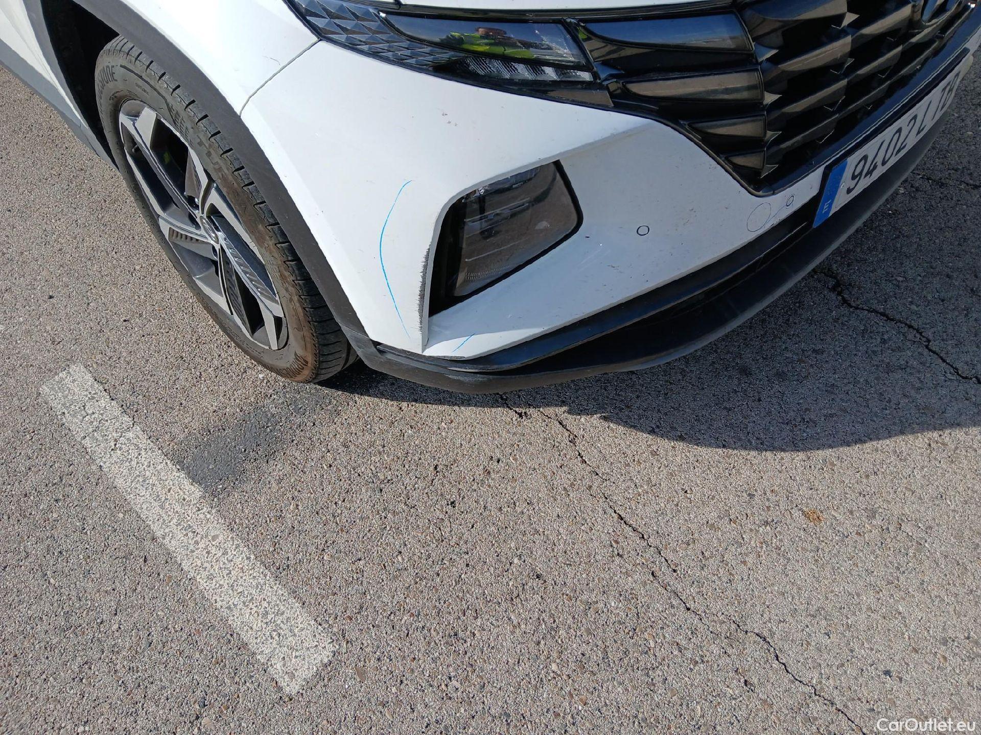  Hyundai  Tucson HYUNDAI  / 2020 / 5P / todoterreno 1.6 TGDI 169kW HEV Tecno Auto 2C #4